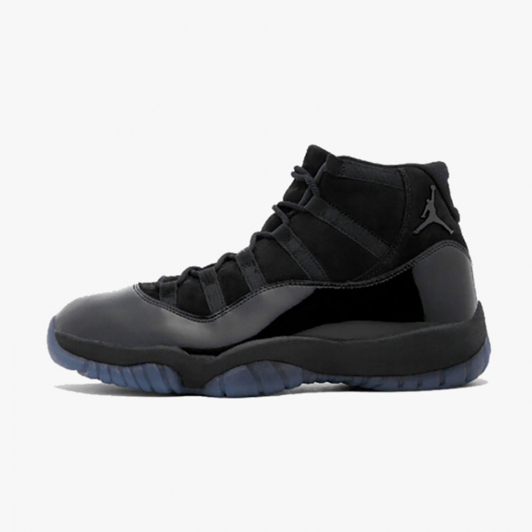 Air Jordan 11 RETEO Cap & Gown